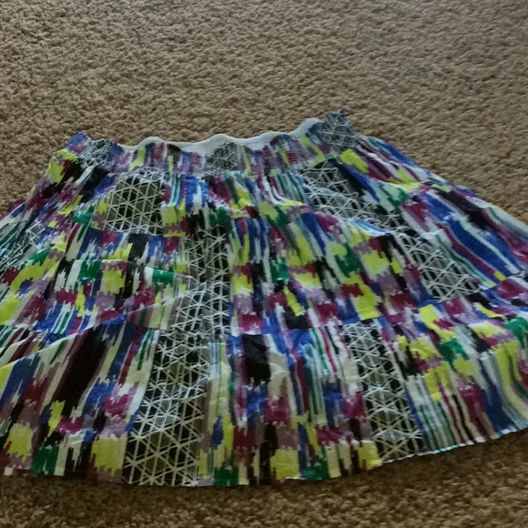 Fashion Bug Dresses & Skirts - Multi colored skirt with built in slip. Size 2x.